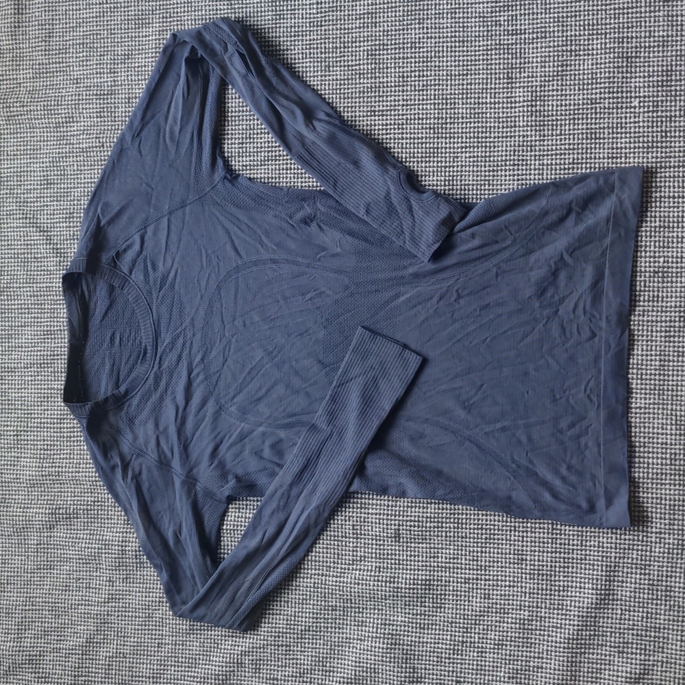 Lululemon Swiftly